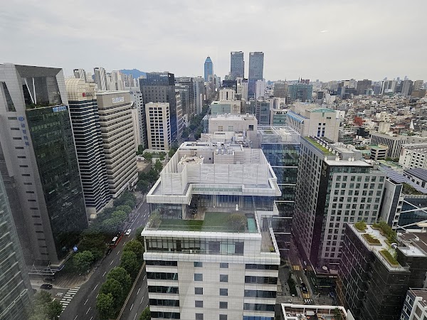 L7 Gangnam