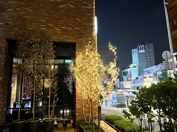 Hotel The Artist Sungshin Women's Univ.