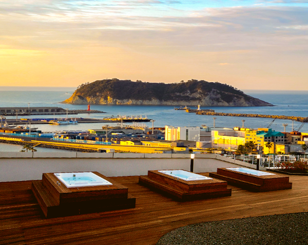 Hotel Bridge Seogwipo