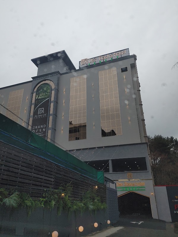 Denbasta森林飯店