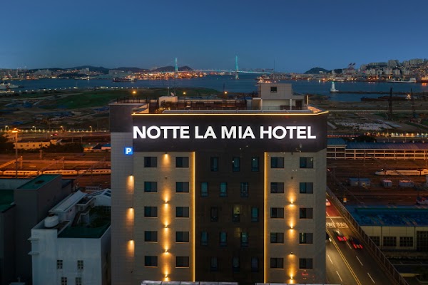 Notte La Mia Hotel