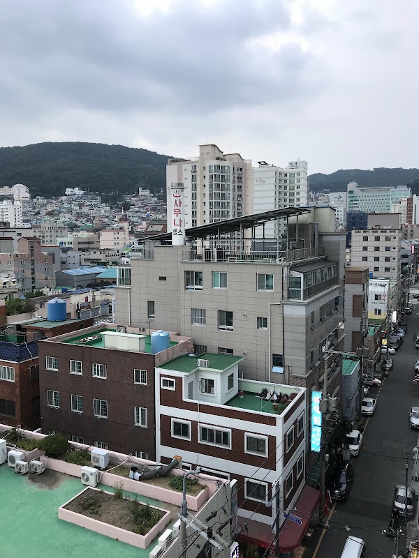 GnBホテル