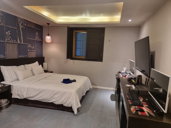 Noblesse Hotel