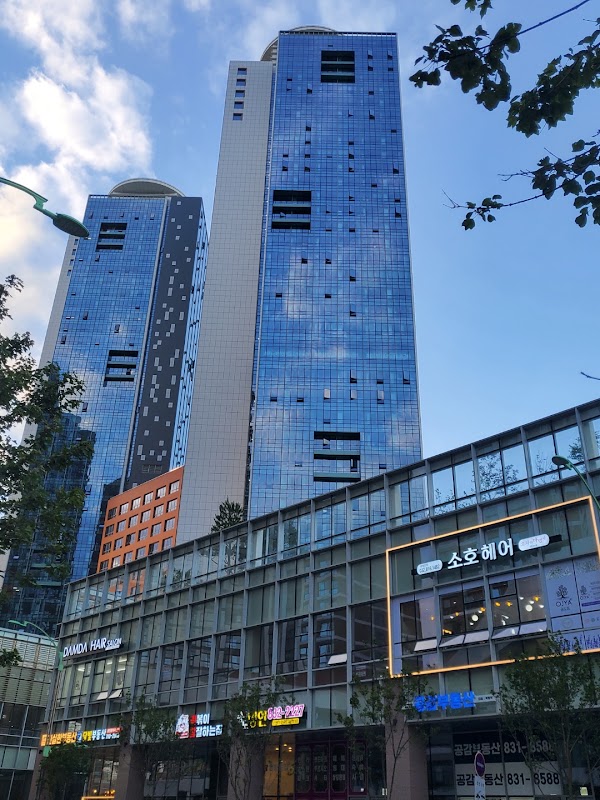 Halla Western Park Songdo